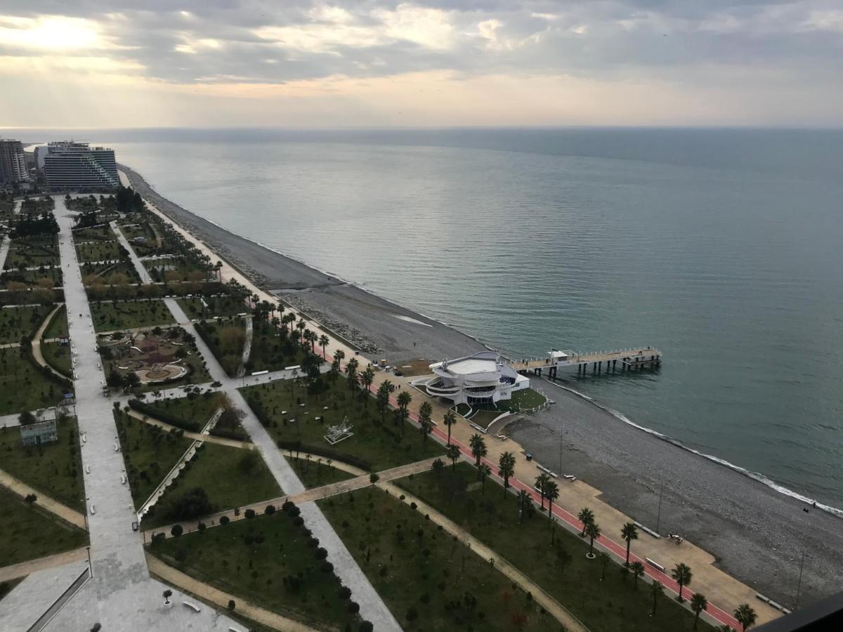 Orbi Beach Garden 바투미 외부 사진